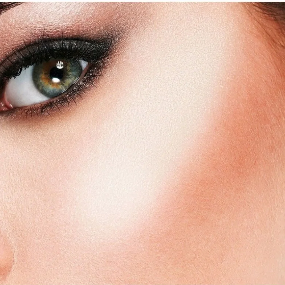 The Creme Shop Aurora‎ Powder Highlighter